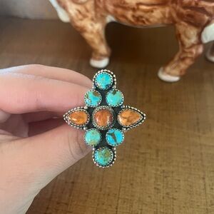 Nizhoni Traders LLC Turquoise and Spiny Oyster Ring